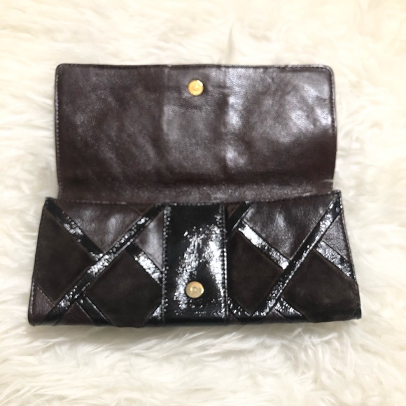 💼 MICHAEL KORS BROWN PATCHWORK LEATHER GOLD BUCKLE CLUTCH BAG 💼 - Picture 4 of 7